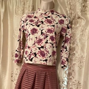 Audrey Hepburn vibe mock turtle floral crop top